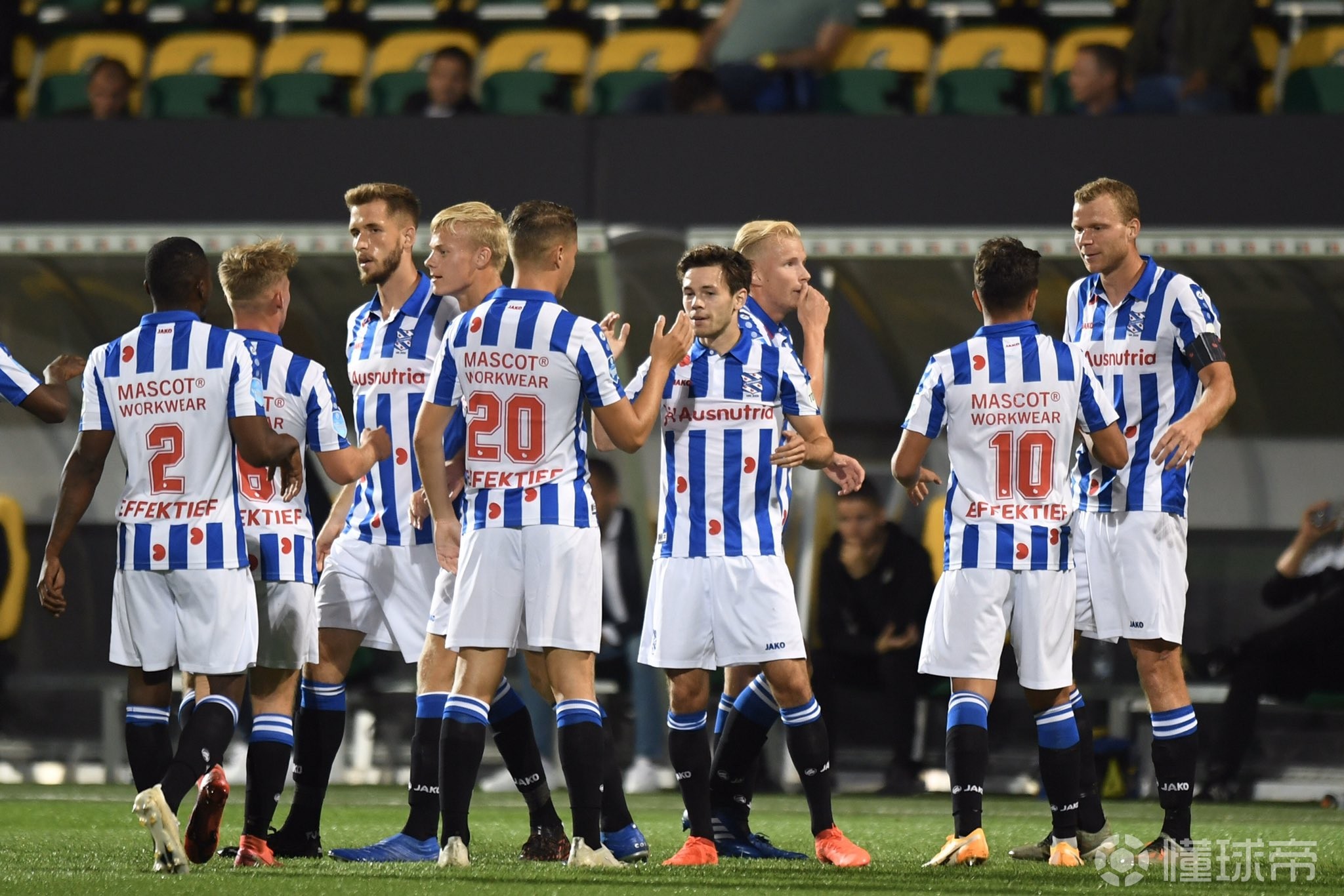 贝博网站 -关键时刻阿贾克斯备战法国杯，绝杀压哨细节曝光，话题不断，数据趋势出现新变化(蓝色妖姬大乐透预测最准确专家预测推荐)